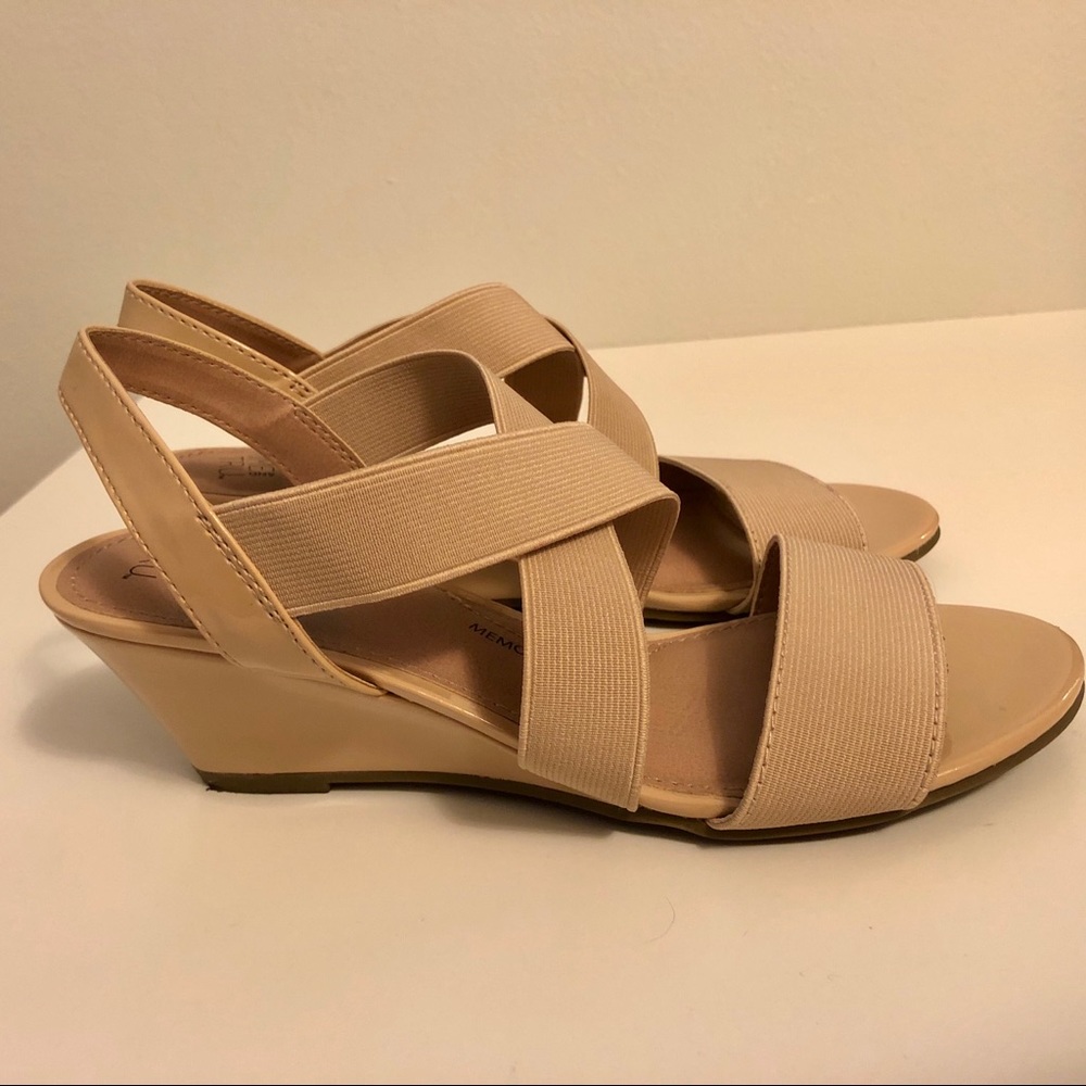 Cute Nude Sandals🌻
